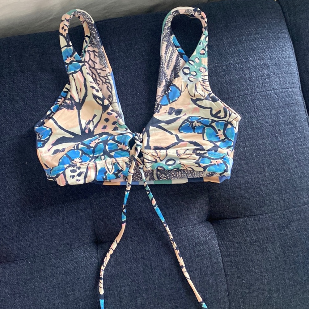 Maaji Bikini Top (worn 4 diff ways)
